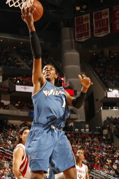 🎮KeSPA杯战报：Zeus青钢影表演秀，HLE鏖战五局力克DK（KeSPA杯速报：Zeus青钢影统治全场，HLE五局鏖战险胜DK）