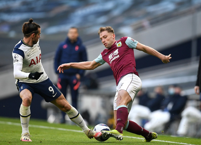 体坛：2003-06年龄段，中国队对韩国队的战绩已占据优势（体坛：在2003-06年龄段，中国队对韩国的交锋战绩占优）