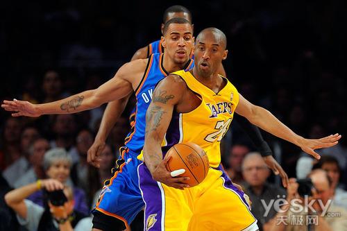 2025巴甲10月最佳球员：帕尔梅拉斯中锋维托尔-罗克（帕尔梅拉斯中锋维托尔-罗克荣膺2025年巴甲10月最佳球员）