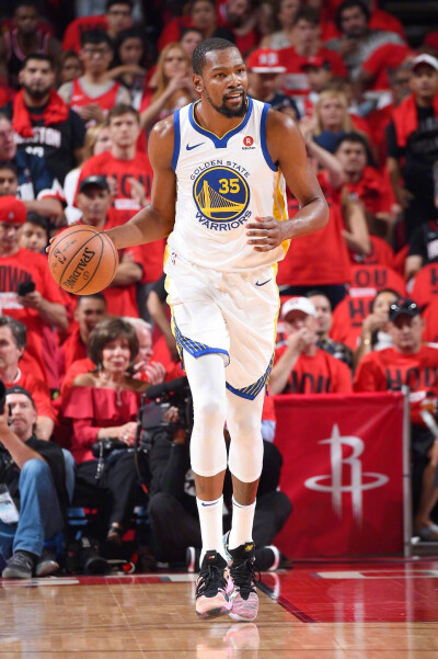 卡尔佐纳：德国队不会再次掉以轻心，但斯洛伐克渴望创造惊喜（卡尔佐纳：德国不再松懈，斯洛伐克盼制造惊喜）