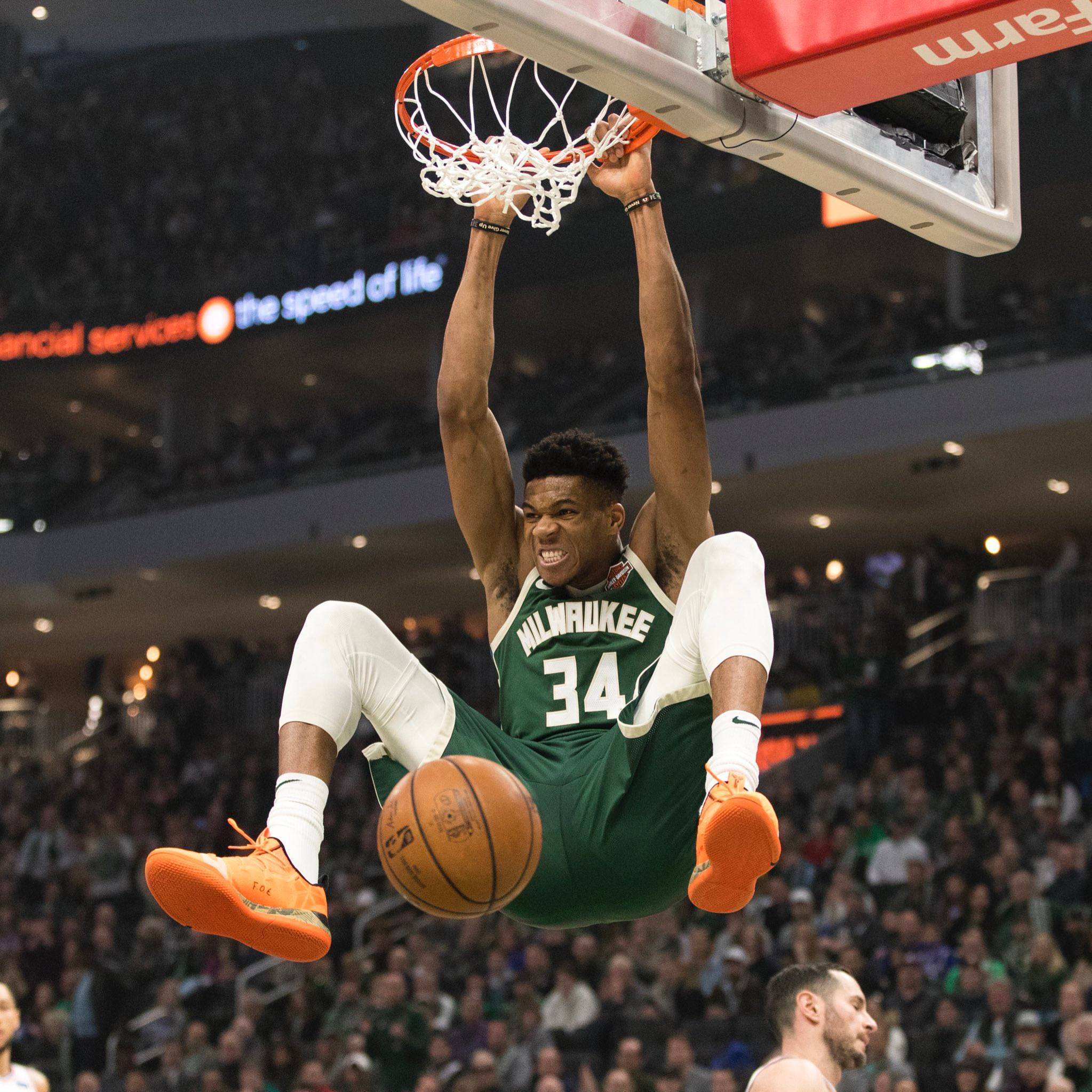 足球文化与城市精神（绿茵文化与城市气质）